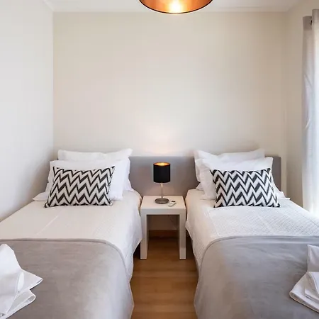 Apartamento Sunria * 奥良